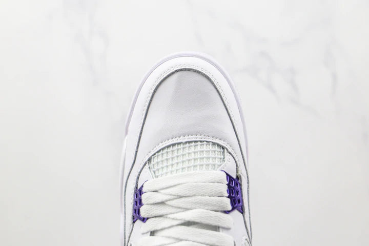 Tênis Nike Air Jordan 4 Retro Metallic Purple