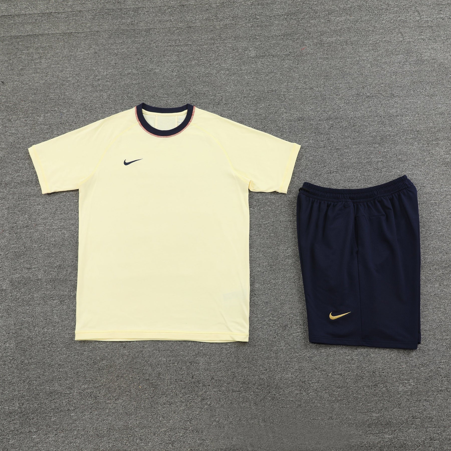 Conjunto Nike Camisa e Bermuda Casual 100% Algodão