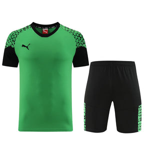 Conjunto Puma Camisa e Bermuda Verde