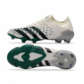 Chuteira Adidas Predator Freak.1 Low Campo FG "EQT"