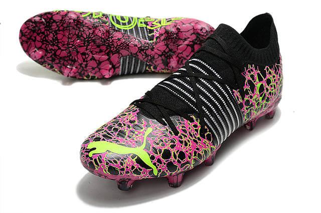 Chuteira Puma Future Z 1.1 Campo FG/AG - Vermelho/Preto
