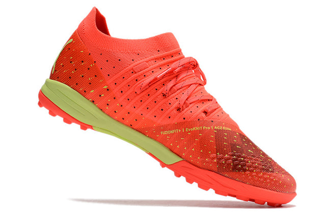 Chuteira Puma Future Z 1.3 Pro Cage Society "The Fearless Pack"