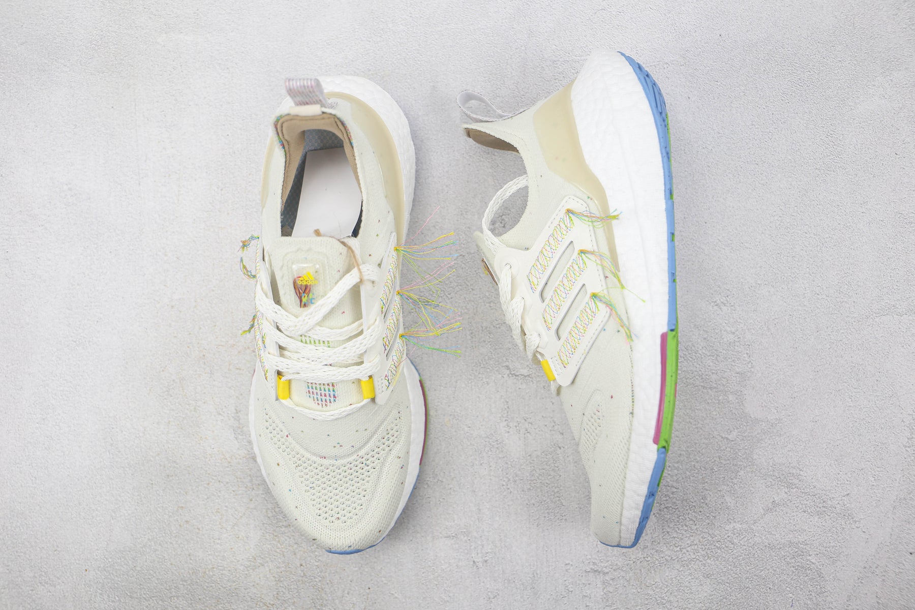Tênis Adidas Ultra Boost 22  Made With Nature