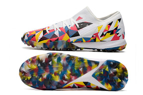 Chuteira Adidas Predator Edge.3 Low Society TF "Geometric"
