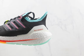 Tênis Adidas Ultra Boost 22 Black Turbo Mint