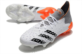 Chuteira Adidas Predator Freak.1 Campo FG "White Spark"