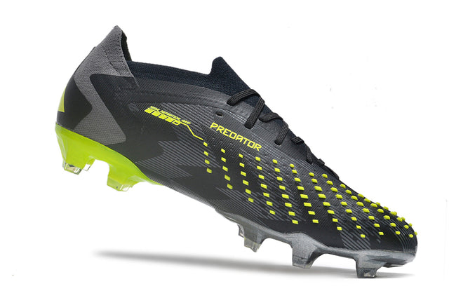 Chuteira Adidas Predator Accuracy.1 Low FG "Crazycharged"