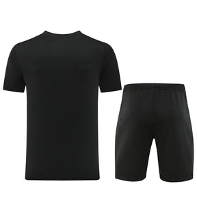 Conjunto Nike Repeat Camisa e Bermuda Casual Preto