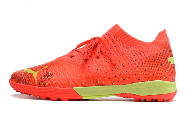 Chuteira Puma Future Z 1.3 Pro Cage Society "The Fearless Pack"
