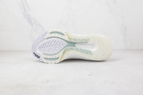 Tênis Adidas Ultra Boost 22 Cold Rdy Beige