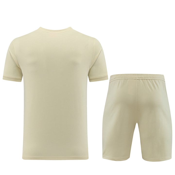 Conjunto Puma Camisa e Bermuda Bege