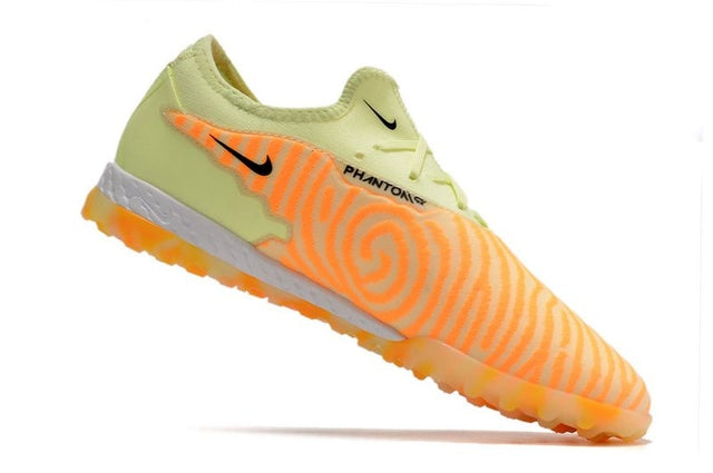 Chuteira Nike Phantom GX Pro Society TF - Laranja