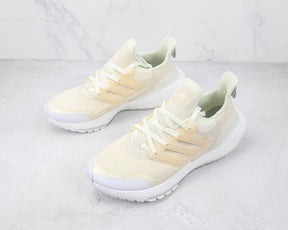 Tênis Adidas Ultra Boost 22 Cold Rdy Beige