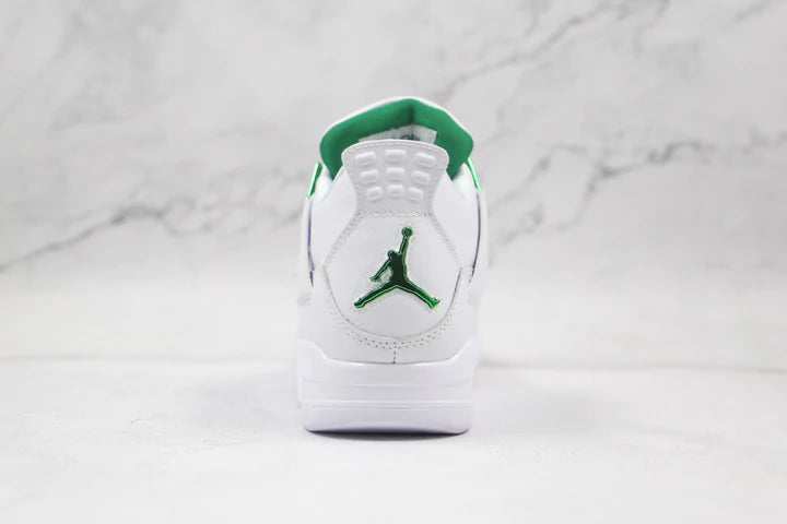 Tênis Nike Air Jordan 4 Retro Metallic Green