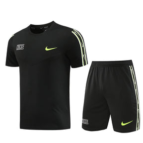Conjunto Nike Repeat Camisa e Bermuda Casual Preto