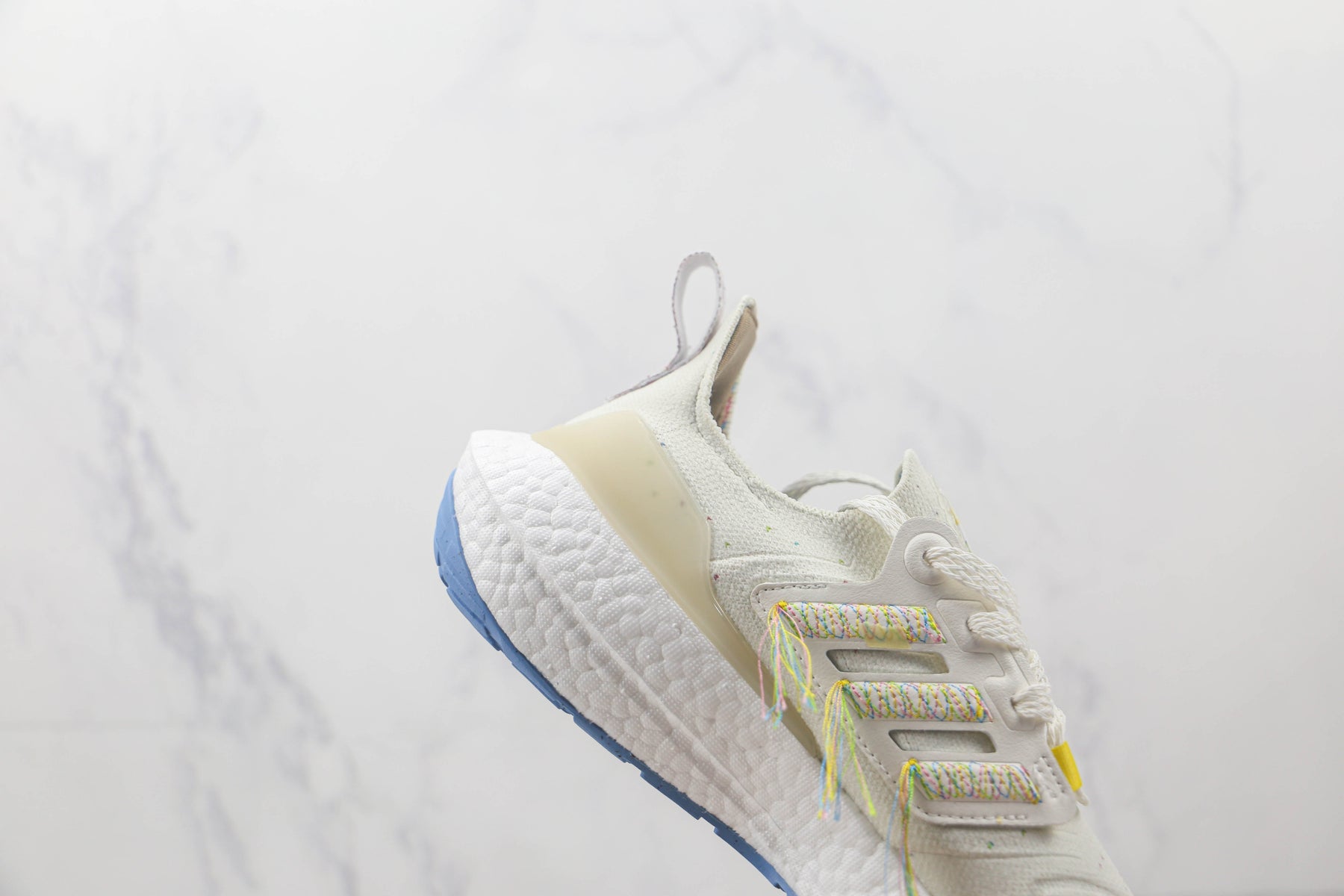 Tênis Adidas Ultra Boost 22  Made With Nature
