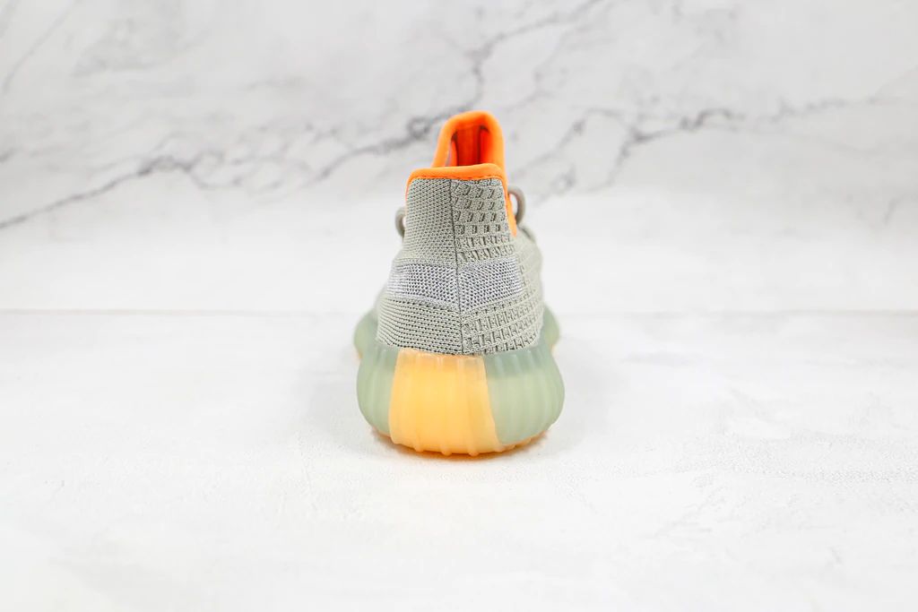 Tênis Adidas Yeezy Boost 350 V2 Desert Sage Reflective