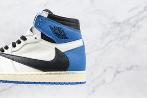 Tênis Nike Air Jordan 1 High Og Sp Fragment x Travis Scott