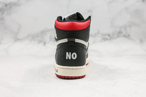 Tênis Nike Air Jordan 1 Retro High "Not For Resale" Varsity Red