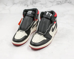 Tênis Nike Air Jordan 1 Retro High "Not For Resale" Varsity Red