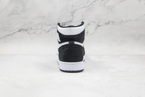 Tênis Nike Air Jordan 1 Retro High Twist