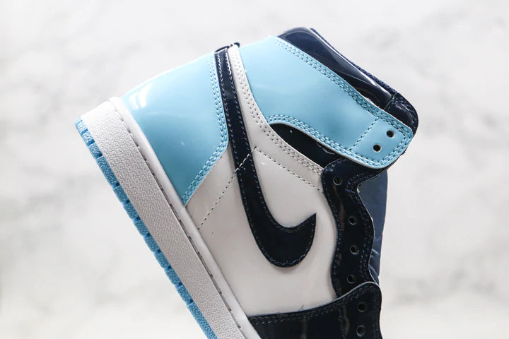 Tênis Nike Air Jordan 1 Retro High Unc Patent