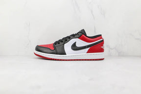 Tênis Nike Air Jordan 1 Low Bred Toe