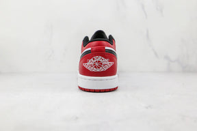 Tênis Nike Air Jordan 1 Low Bred Toe