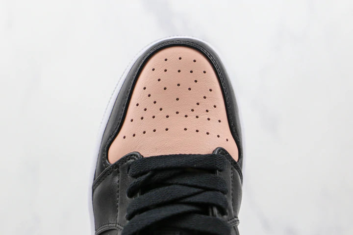 Tênis Nike Air Jordan 1 Low Crimson Tint