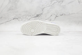 Tênis Nike Air Jordan 1 Low Paris