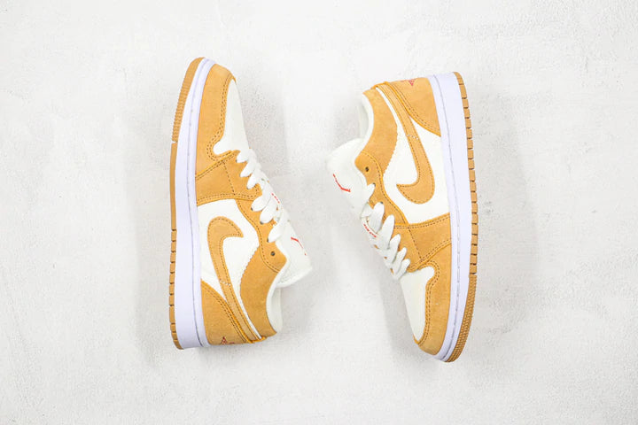Tênis Nike Air Jordan 1 Low Se Twine Orange Quartz Corduroy