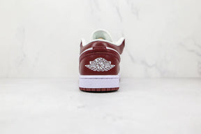 Tênis Nike Air Jordan 1 Low Team Red