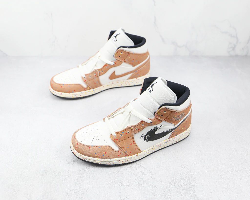 Tênis Nike Air Jordan 1 Mid Se Brushstroke