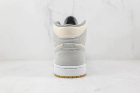 Tênis Nike Air Jordan 1 Mid Se Coconut Milk Particle Grey