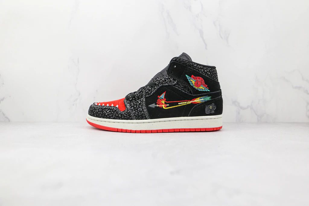 Tênis Nike Air Jordan 1 Mid Se Siempre Familia