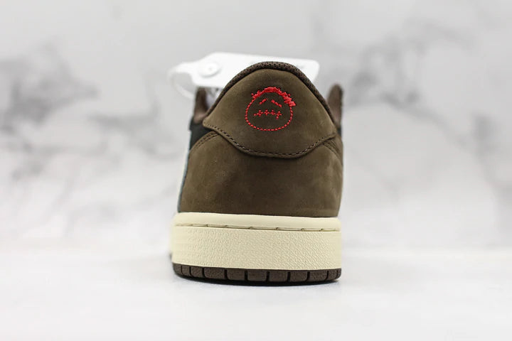 Tênis Nike Air Jordan 1 Retro Low Og Sp Travis Scott