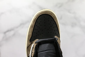 Tênis Nike Air Jordan 1 Retro Low Og Sp Travis Scott