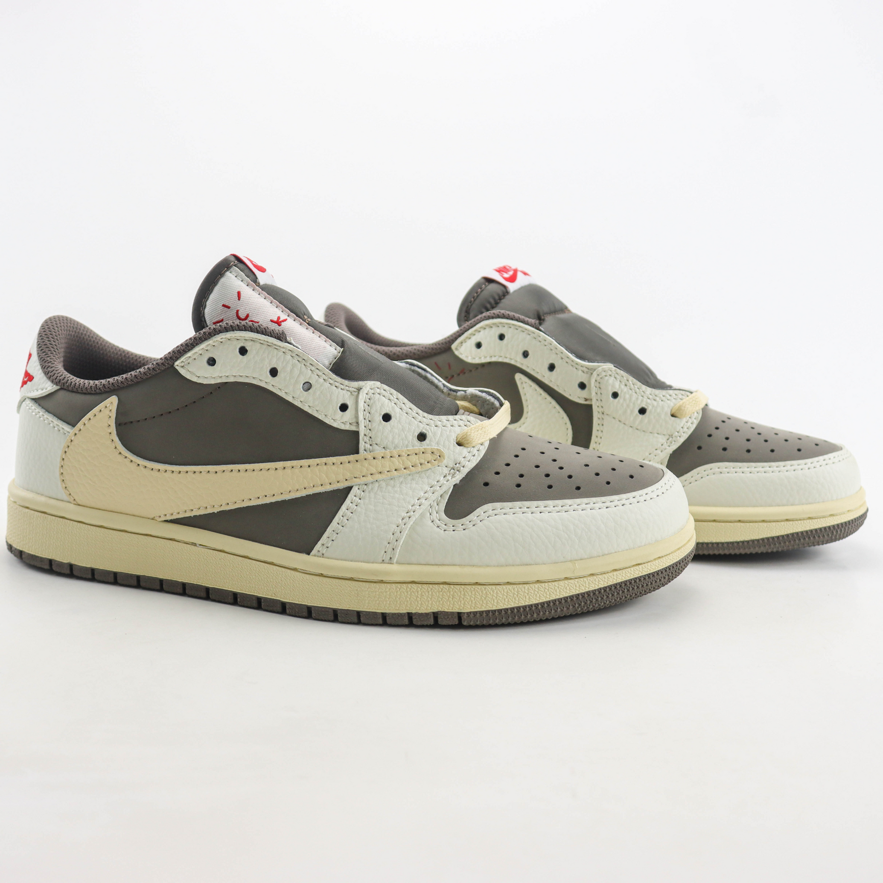 Tênis Nike Air Jordan 1 Retro Low OG SP Travis Scott Reverse Mocha