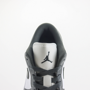 Tênis Nike Air Jordan 1 Low Iron Gray