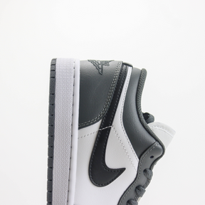 Tênis Nike Air Jordan 1 Low Iron Gray