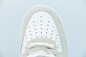 Tênis Nike Air Force 1 Low First Use Light Sail Red