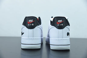 Tênis Nike Air Force 1 Lv8 3 Peace, Love, Swoosh