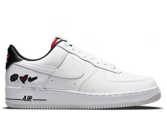 Tênis Nike Air Force 1 Lv8 3 Peace, Love, Swoosh