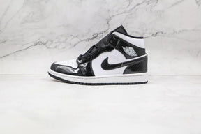 Tênis Nike Air Jordan 1 Mid Carbon Fiber