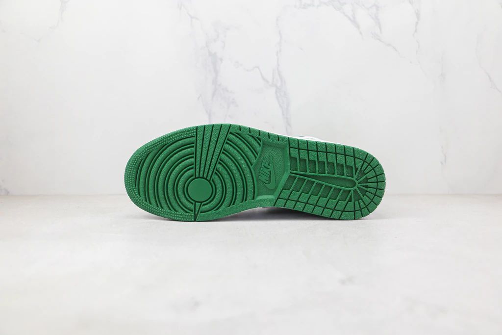 Tênis Nike Air Jordan 1 Mid Se Grey Green