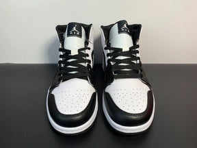 Tênis Nike Air Jordan 1 Mid White Shadow