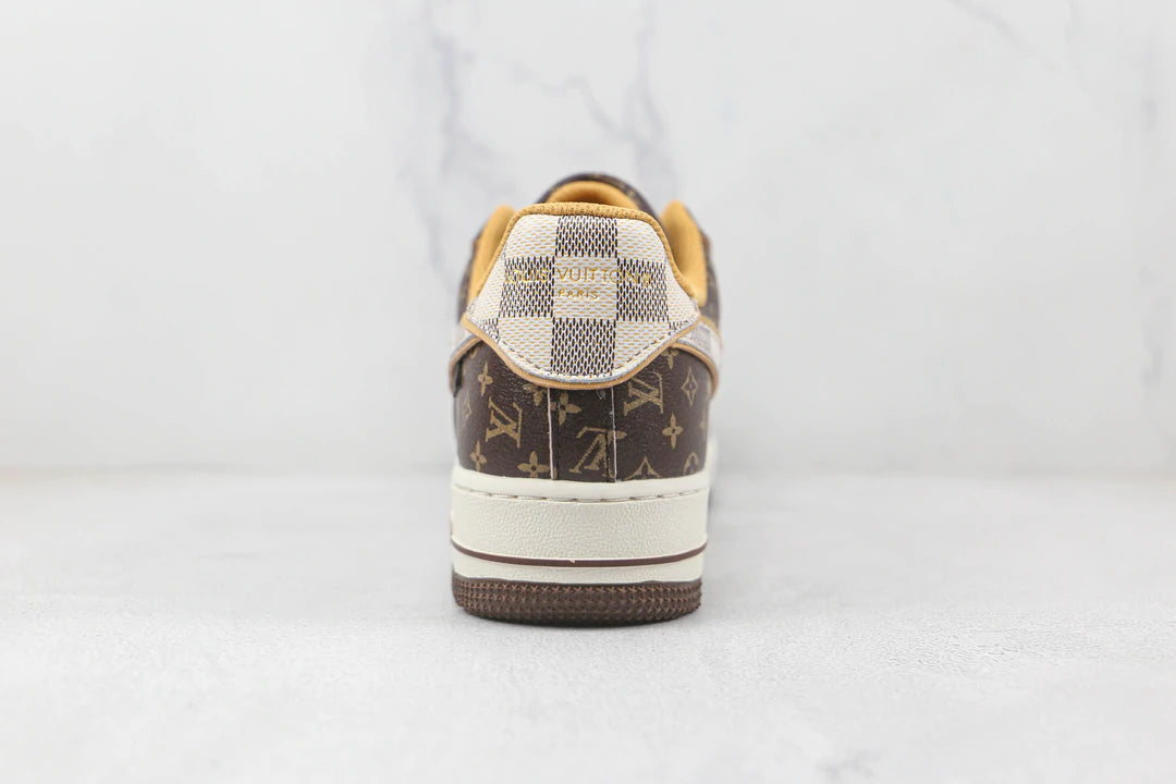 Tênis Air Force 1 Low Louis Vuitton Monogram Brown