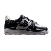 Tênis Nike Air Force 1 Black Cartoon