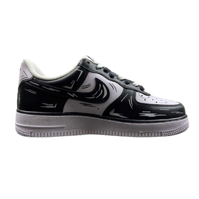 Tênis Nike Air Force 1 Black Cartoon