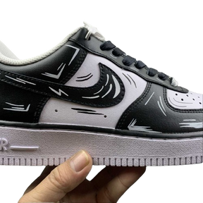 Tênis Nike Air Force 1 Black Cartoon